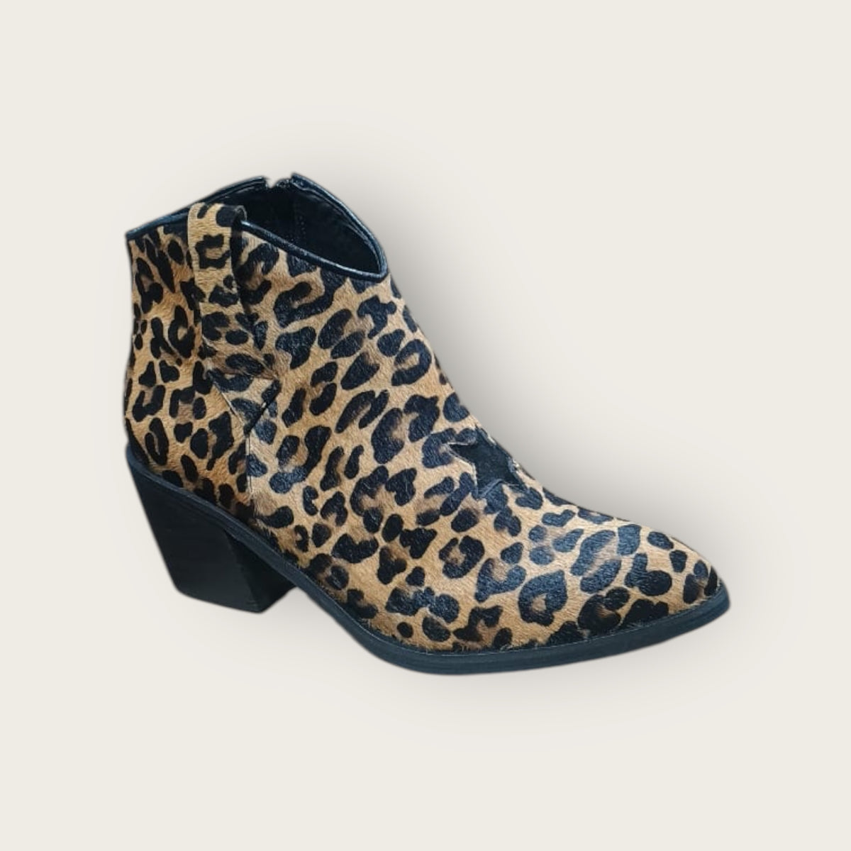 Camelia Animal Print