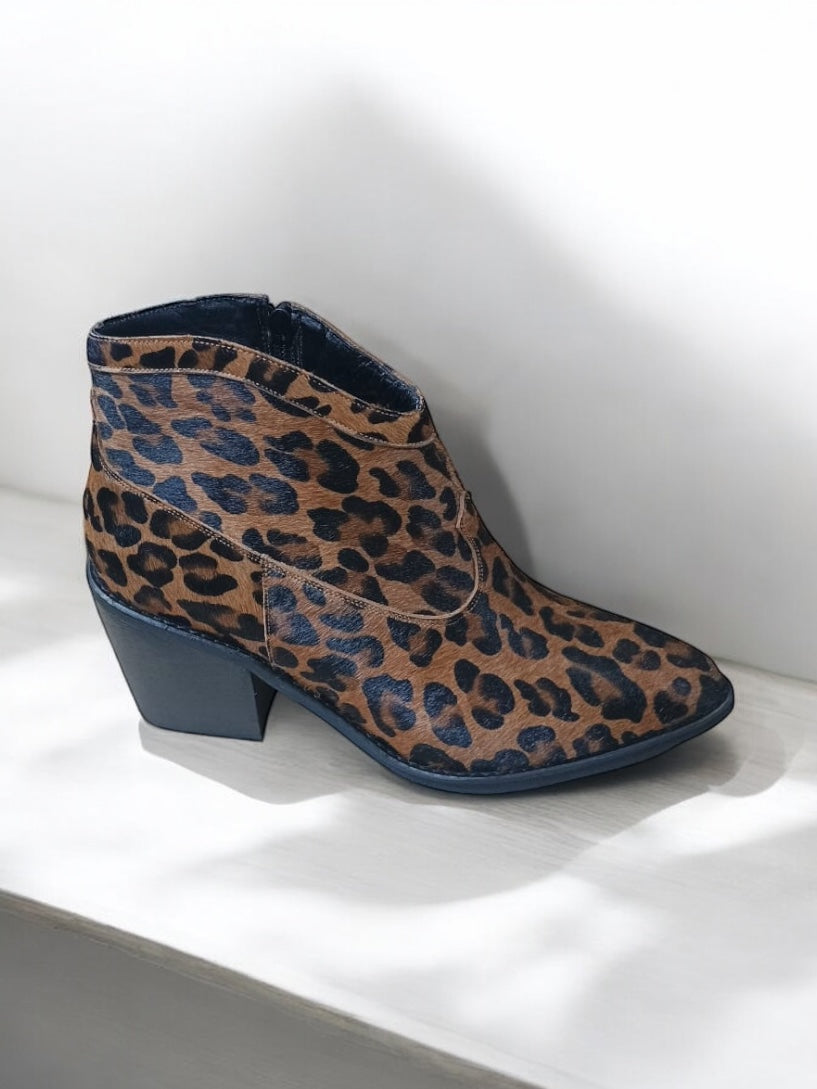 Agata Animal Print