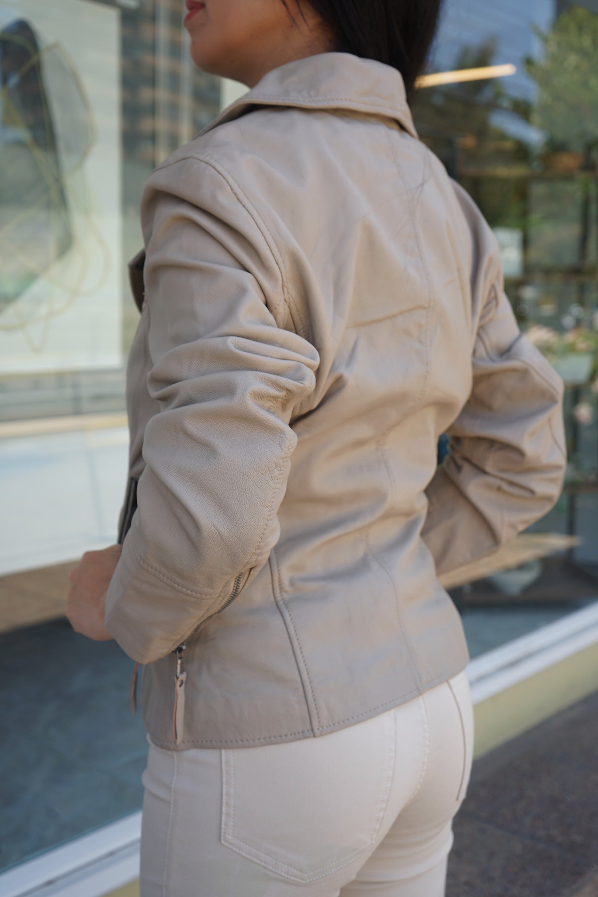 Chaqueta Aura Beige