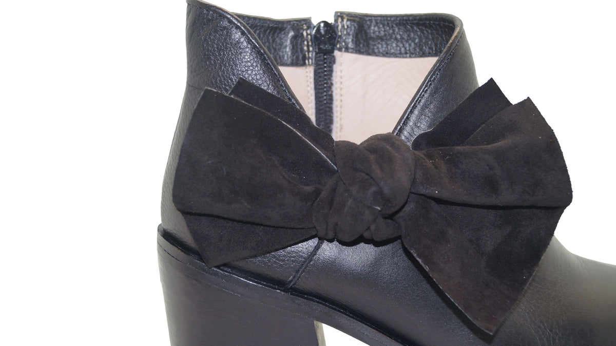 Nine west clearance tinasofa bow booties